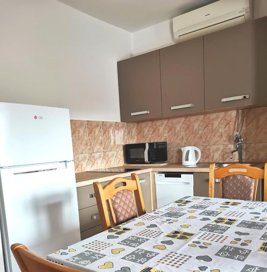 Apartment Marcelo โปแมร์ ภายนอก รูปภาพ